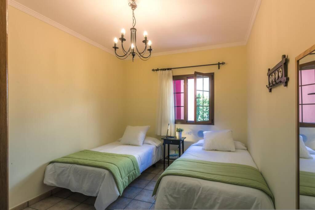Vivienda Vacacional La Finca Лос-Пальмитос Экстерьер фото
